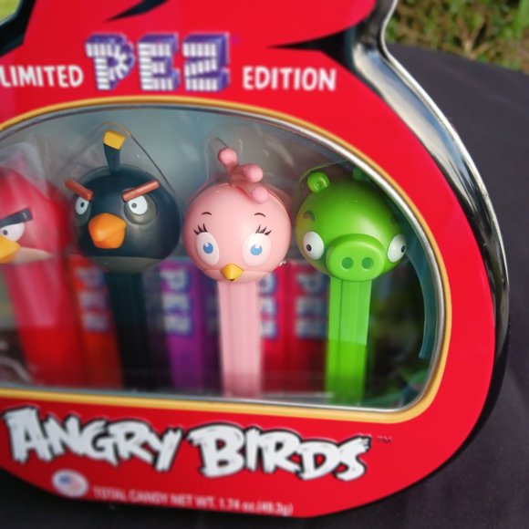 Angry Birds PEZ Dispensers Candy With Limited Edition Collector Tin NEW - Picture 6 of 7